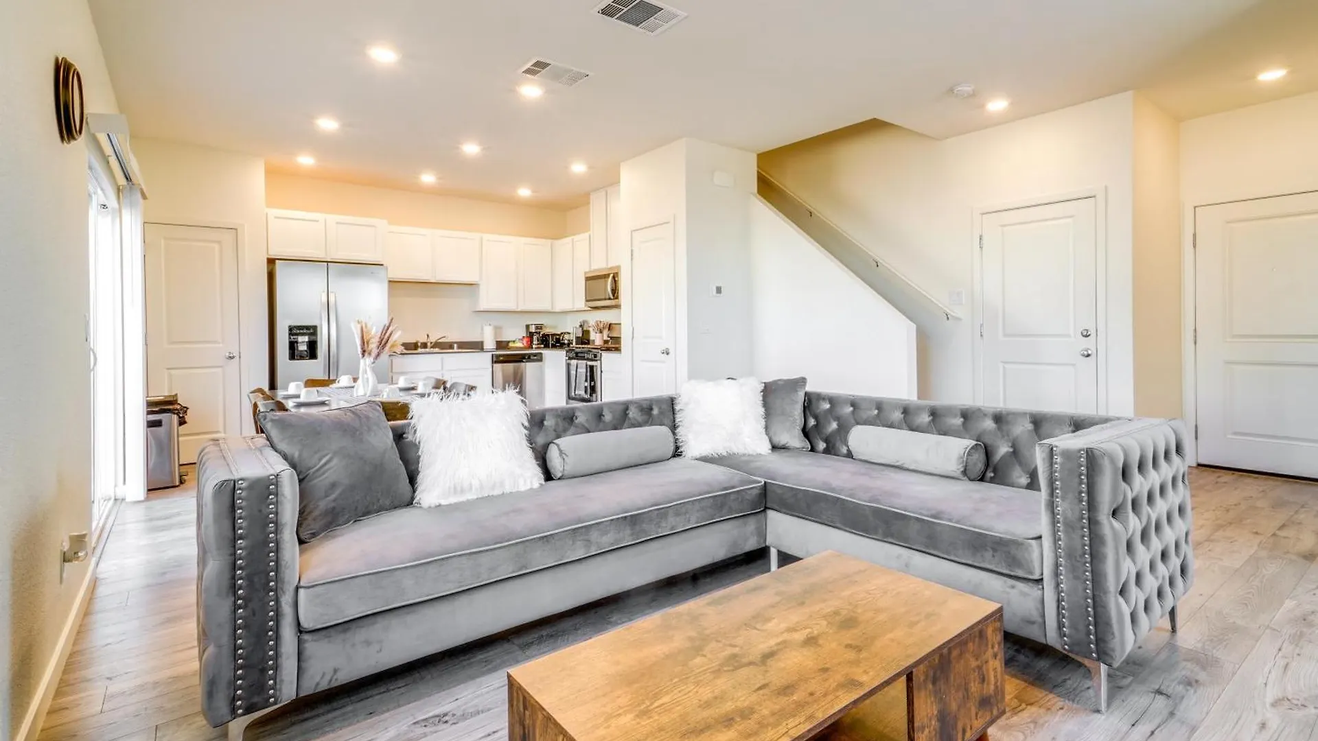 Holiday home Modern Reno Vacation Home Easy Access To Nature